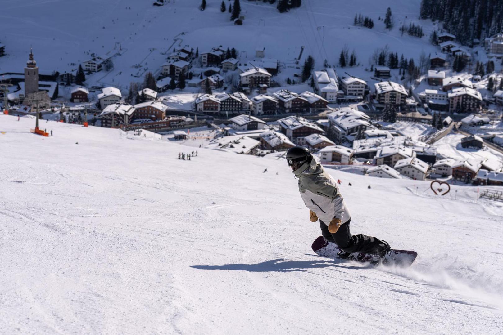 Hotel Burgwald - Ski In & Ski Out 6