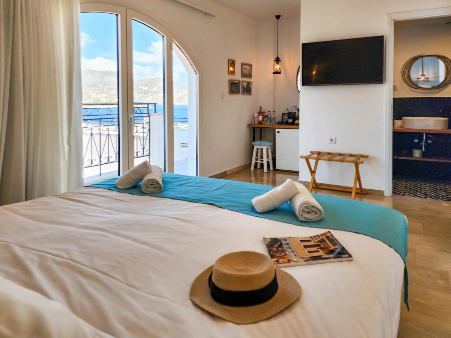 Hotel Port 7- Boutique Collection 5