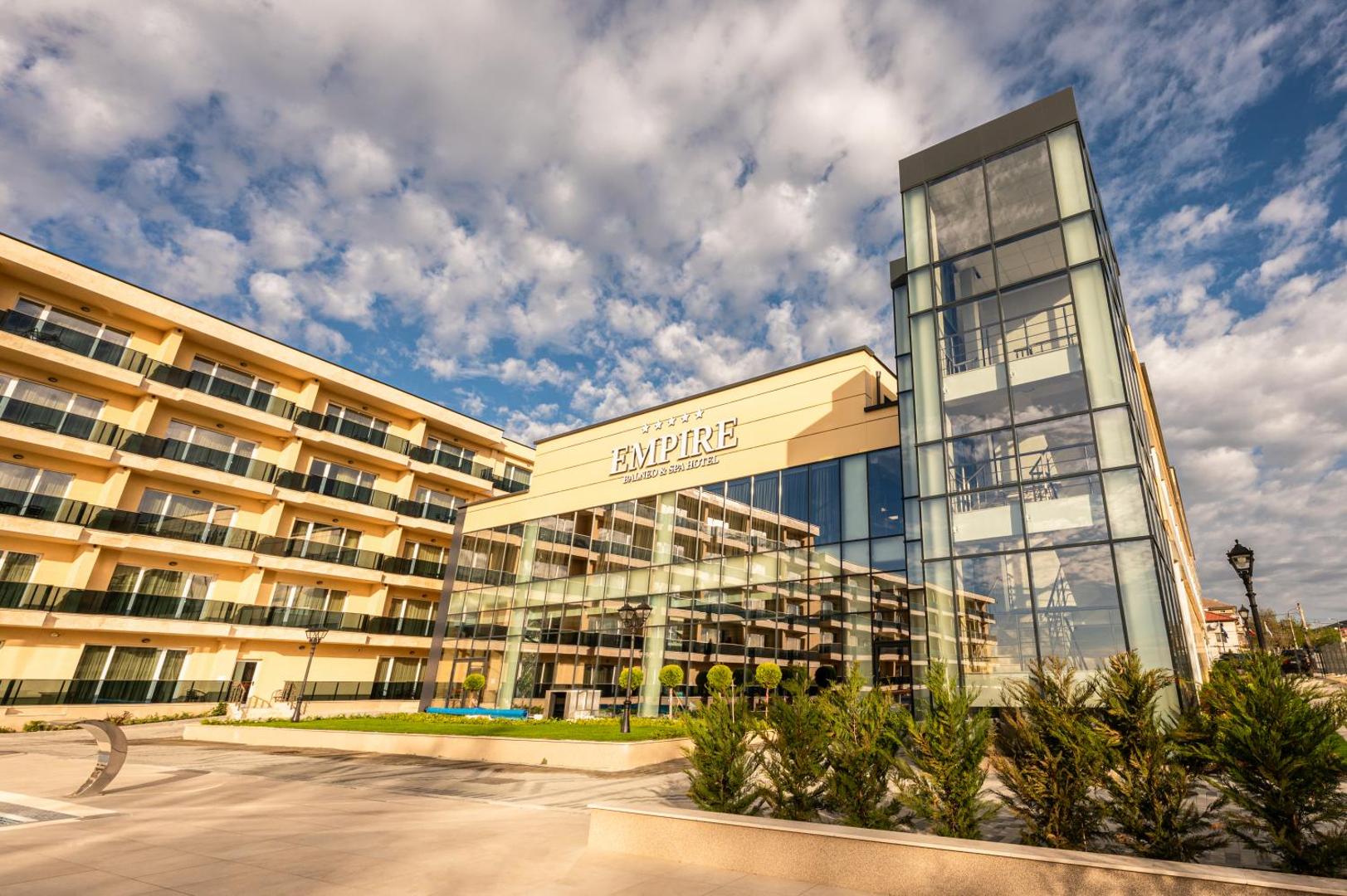 Empire Balneo & Spa Hotel 2