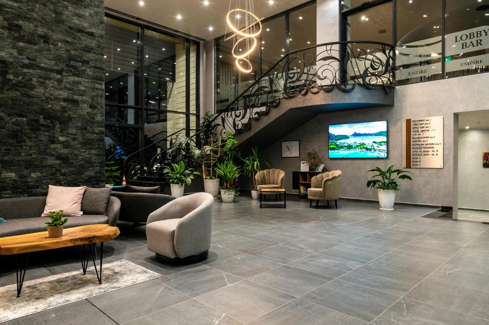 Empire Balneo & Spa Hotel 7