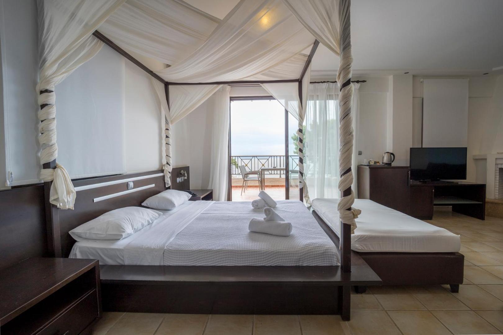 Elani Bay Resort 3