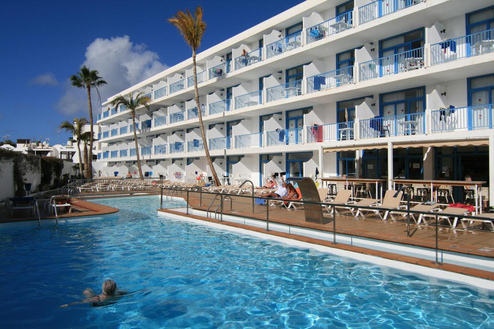 Aparthotel Costa Volcán & Spa 3