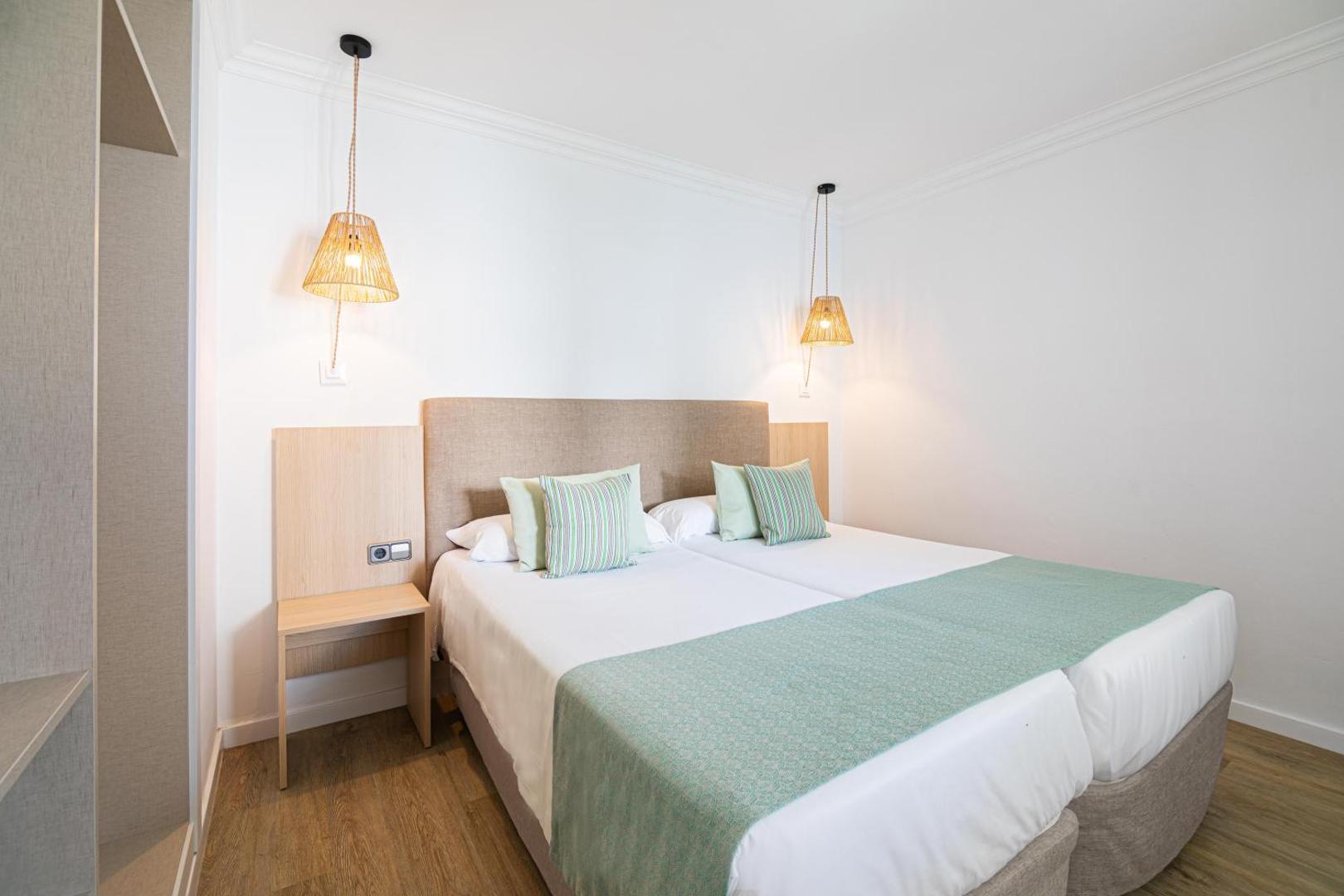 MarSenses Ferrera Blanca Hotel Family 4