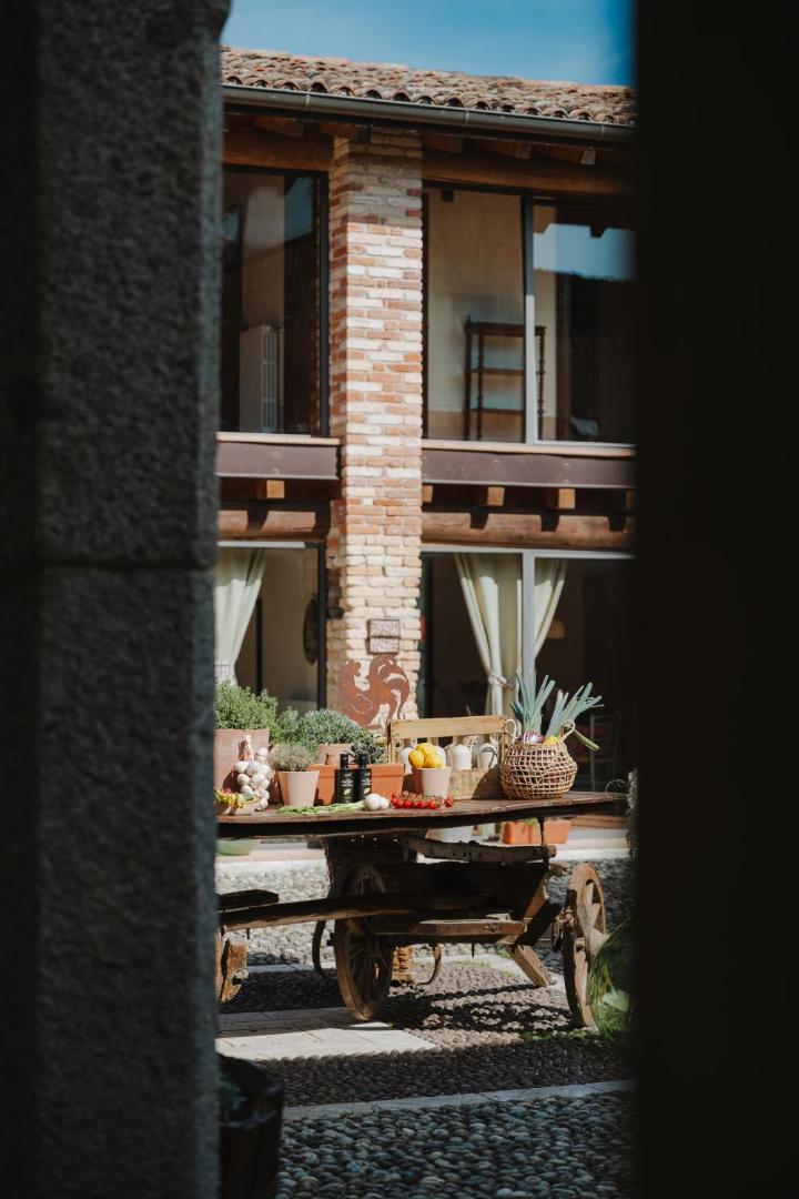 L'Angelica Corte Palazzina, Country Retreat 5