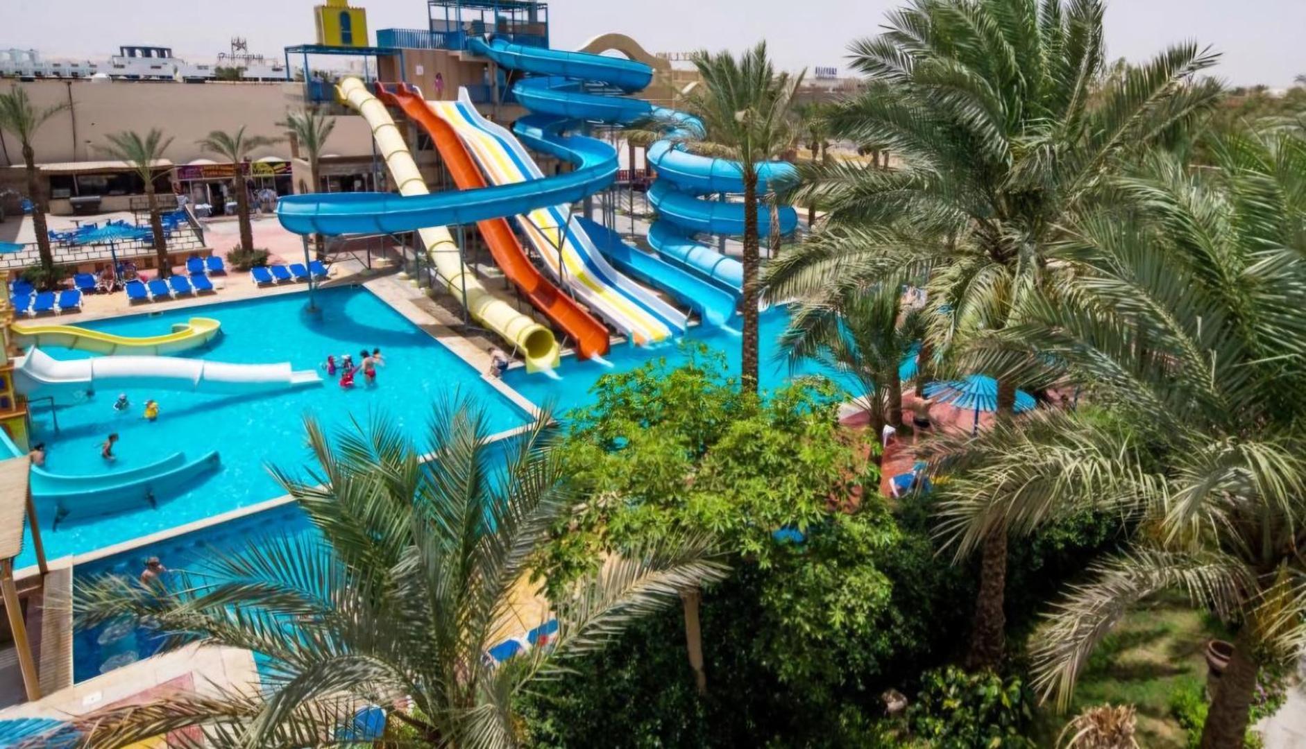 Lilyland Beach Resort & Waterpark 1
