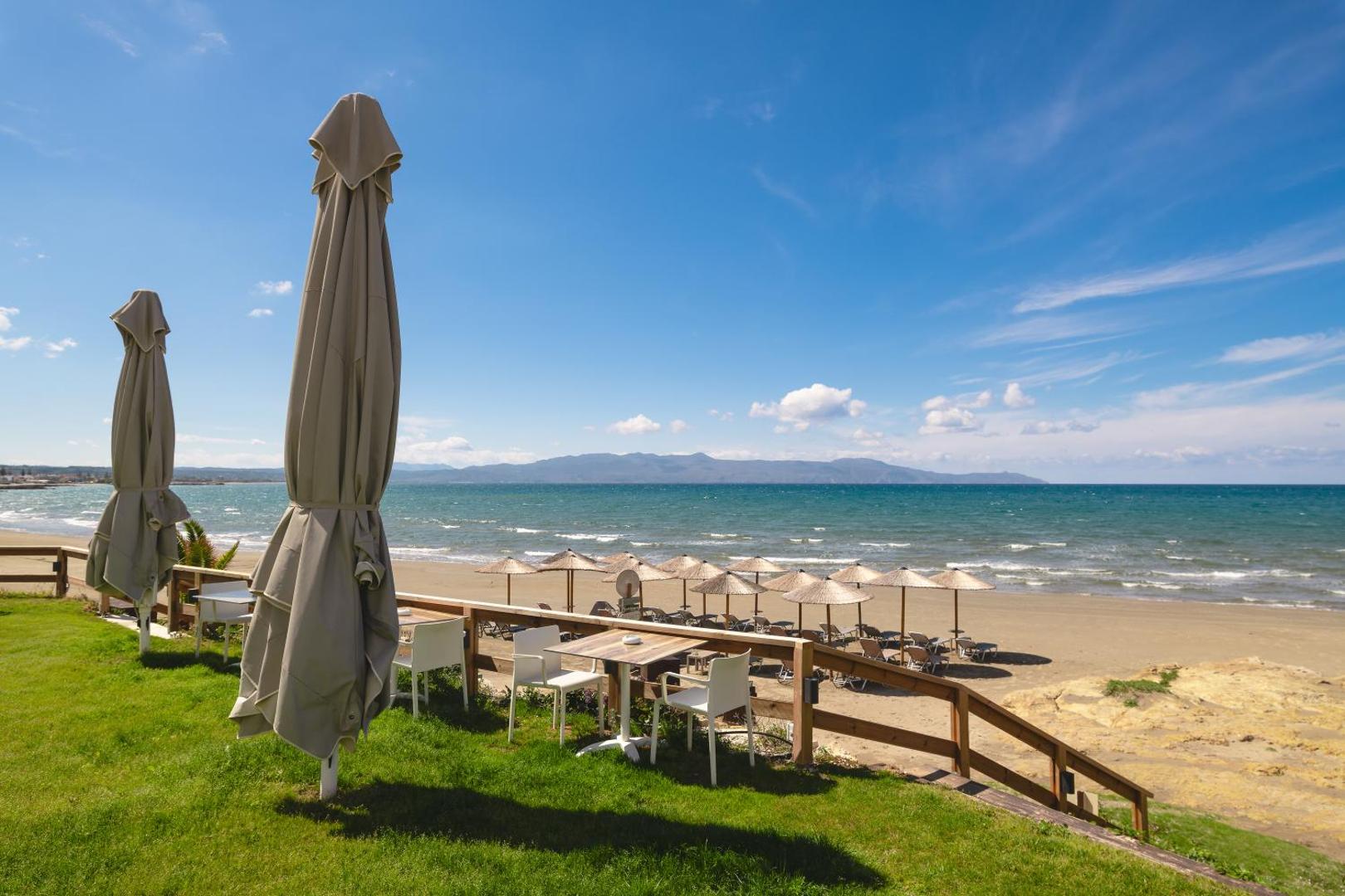 Elia Agia Marina Hotel 5