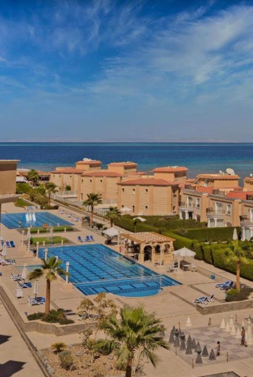 selena bay resort 1