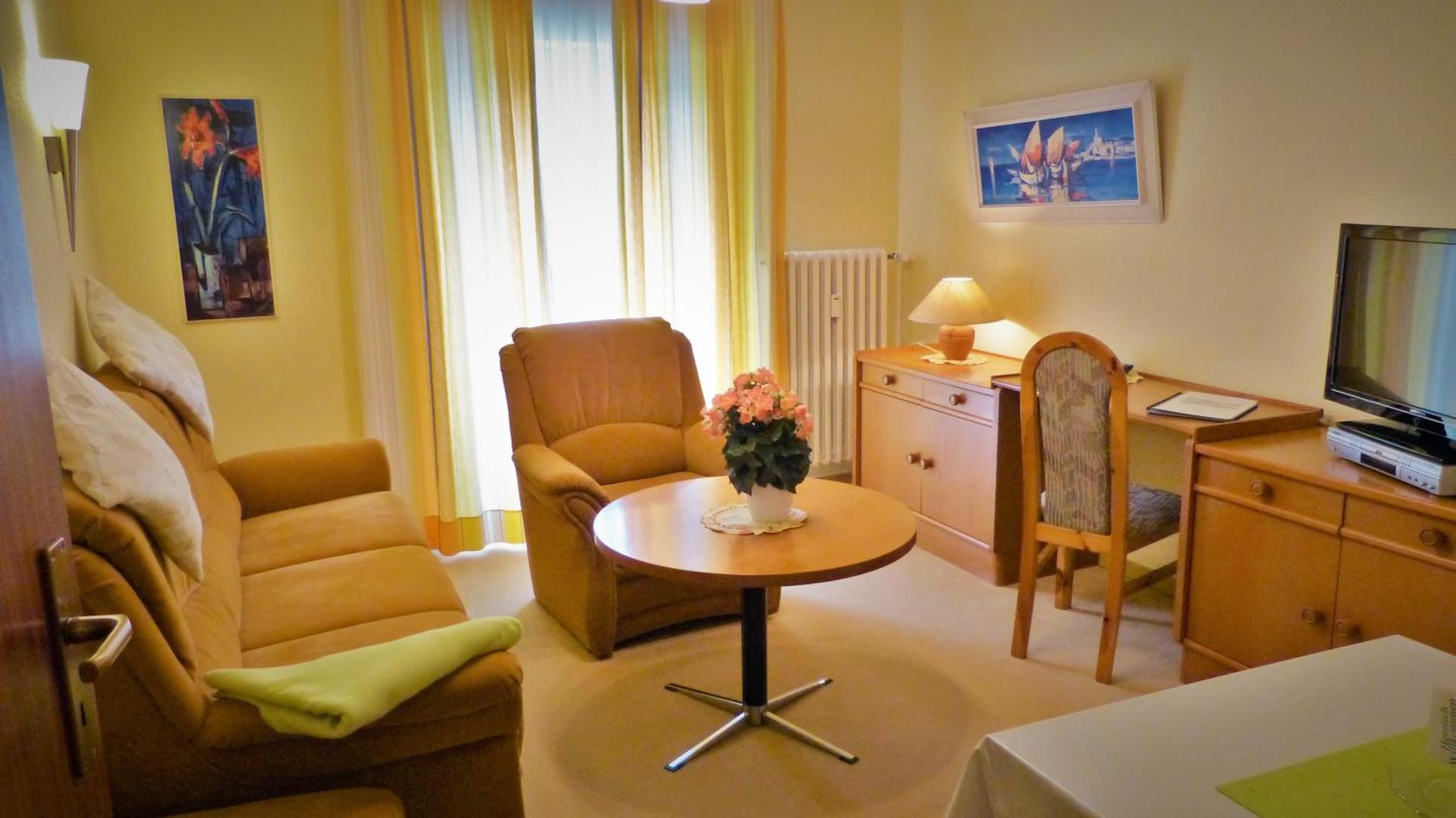Hotel Am Kurpark 6