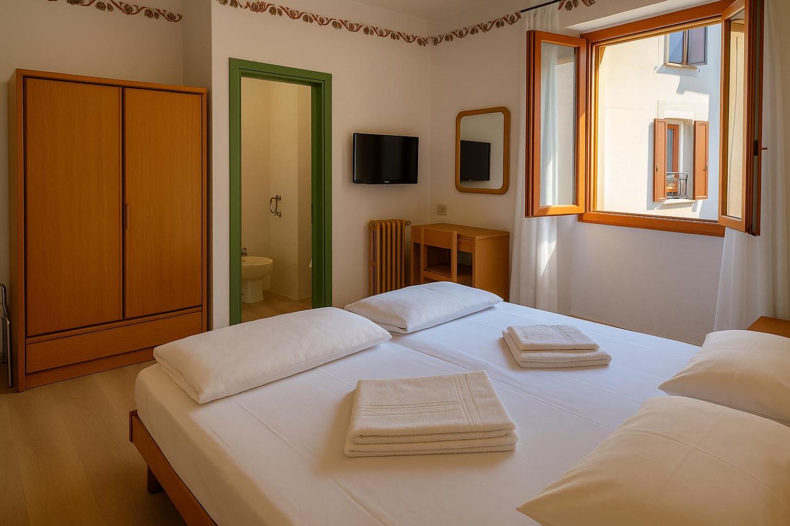 Hotel Modena old town 3