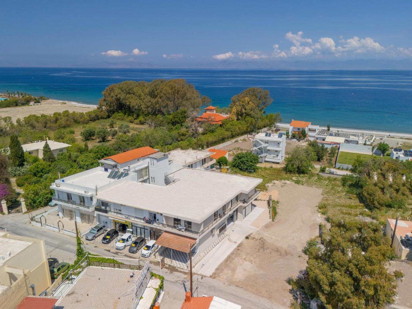 Blue Wave Suites - Ixia 8
