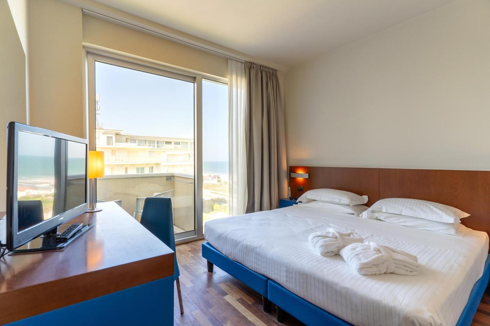 Hotel Balance 3
