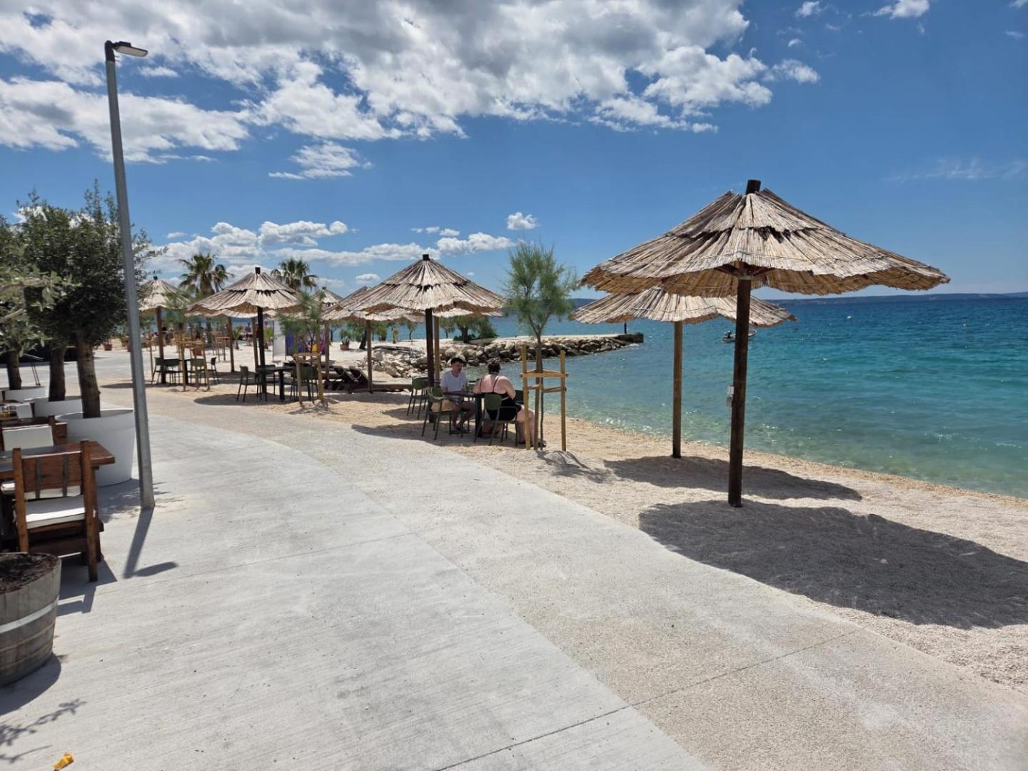 Beach Hotel Božikovina 5