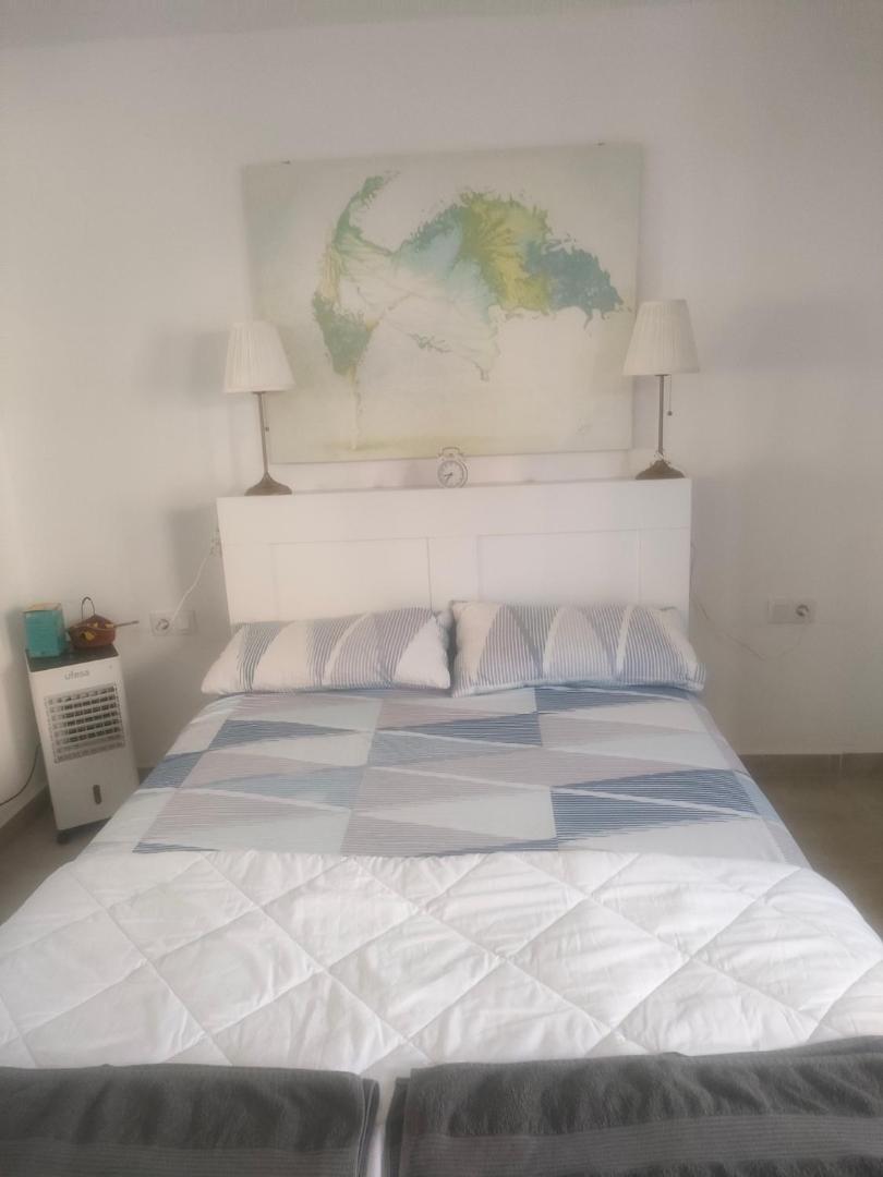 Alba 2 apartamento y Alba 3 habitación con baño 8