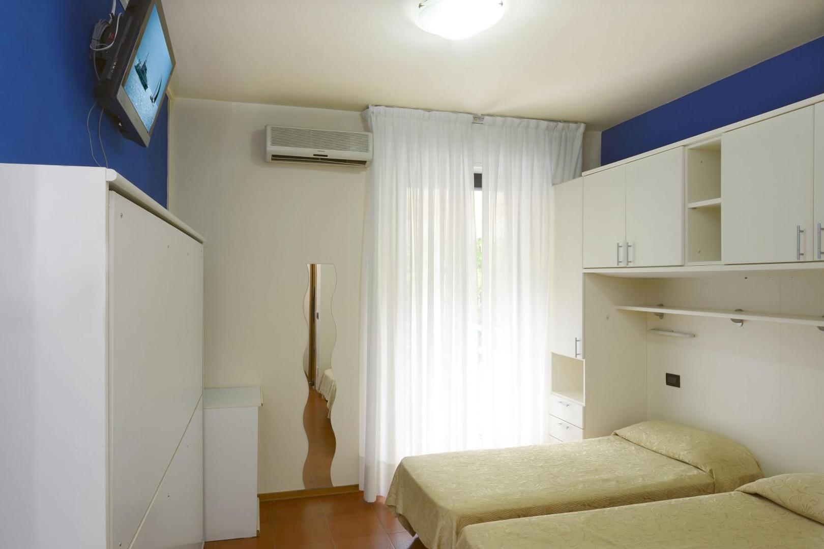 Hotel Commercio 7