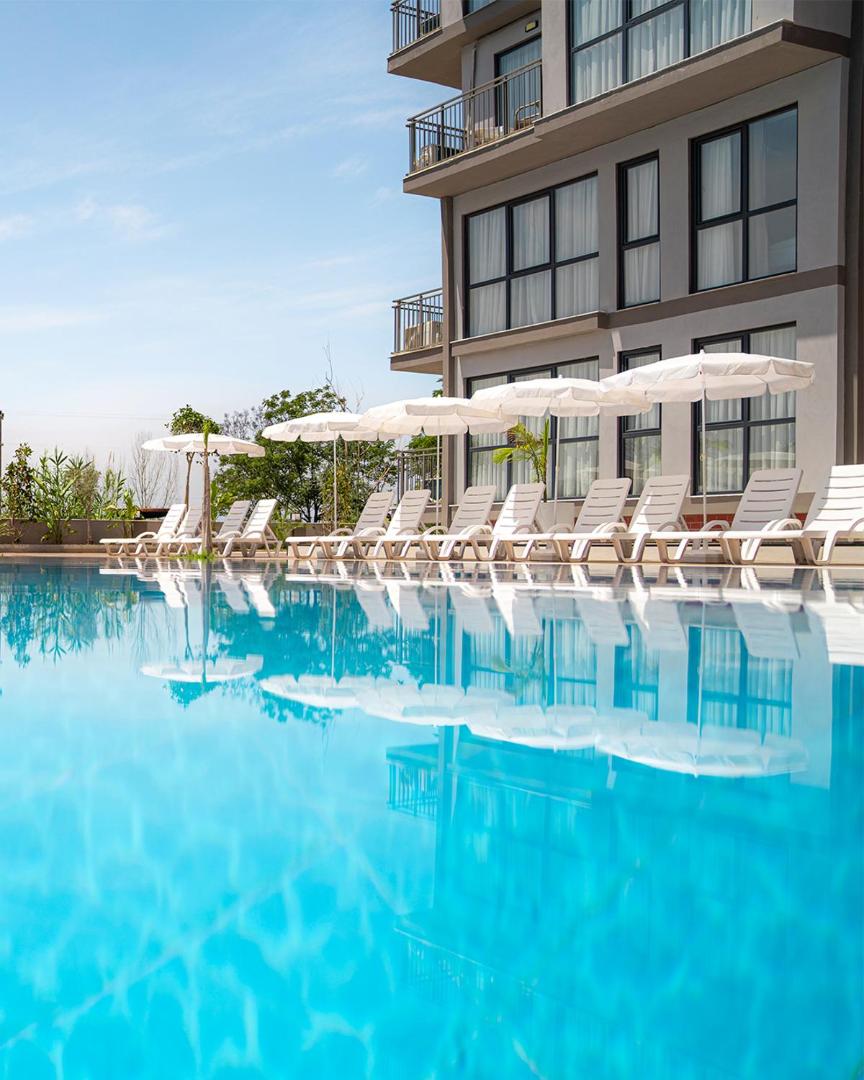 Laristone Suite Spa Hotel 5