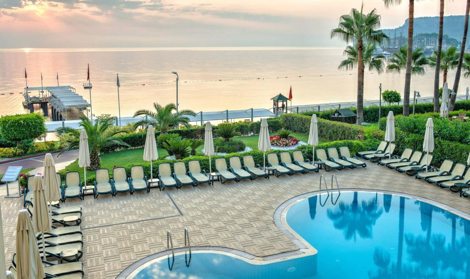 Golden Lotus Hotel 5