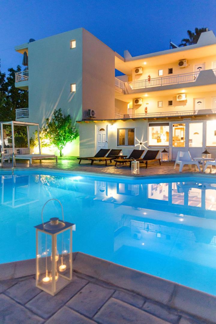 Vamvini Hotel 2