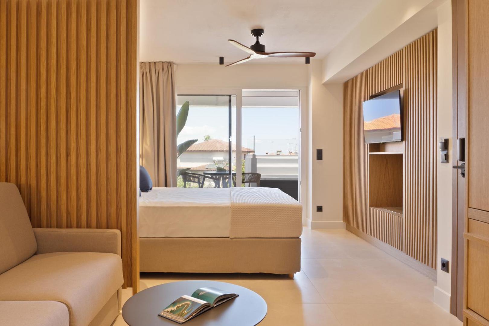 Palm Boutique Suites 3