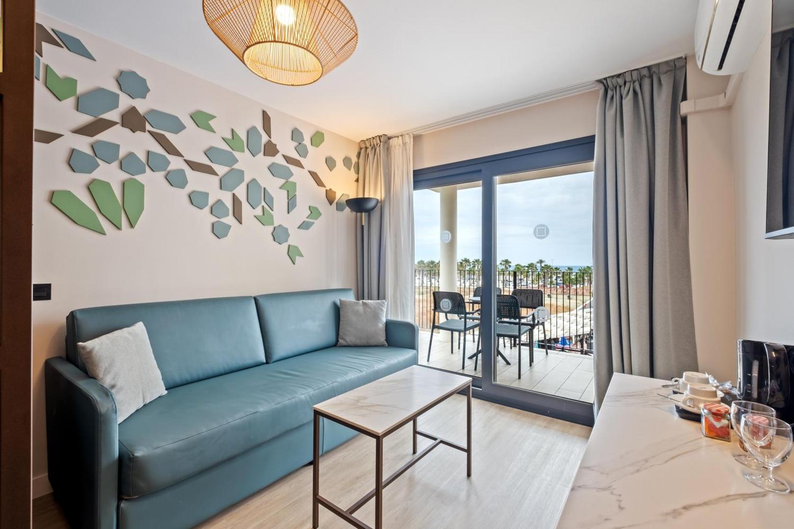 Hotel Puente Real 6