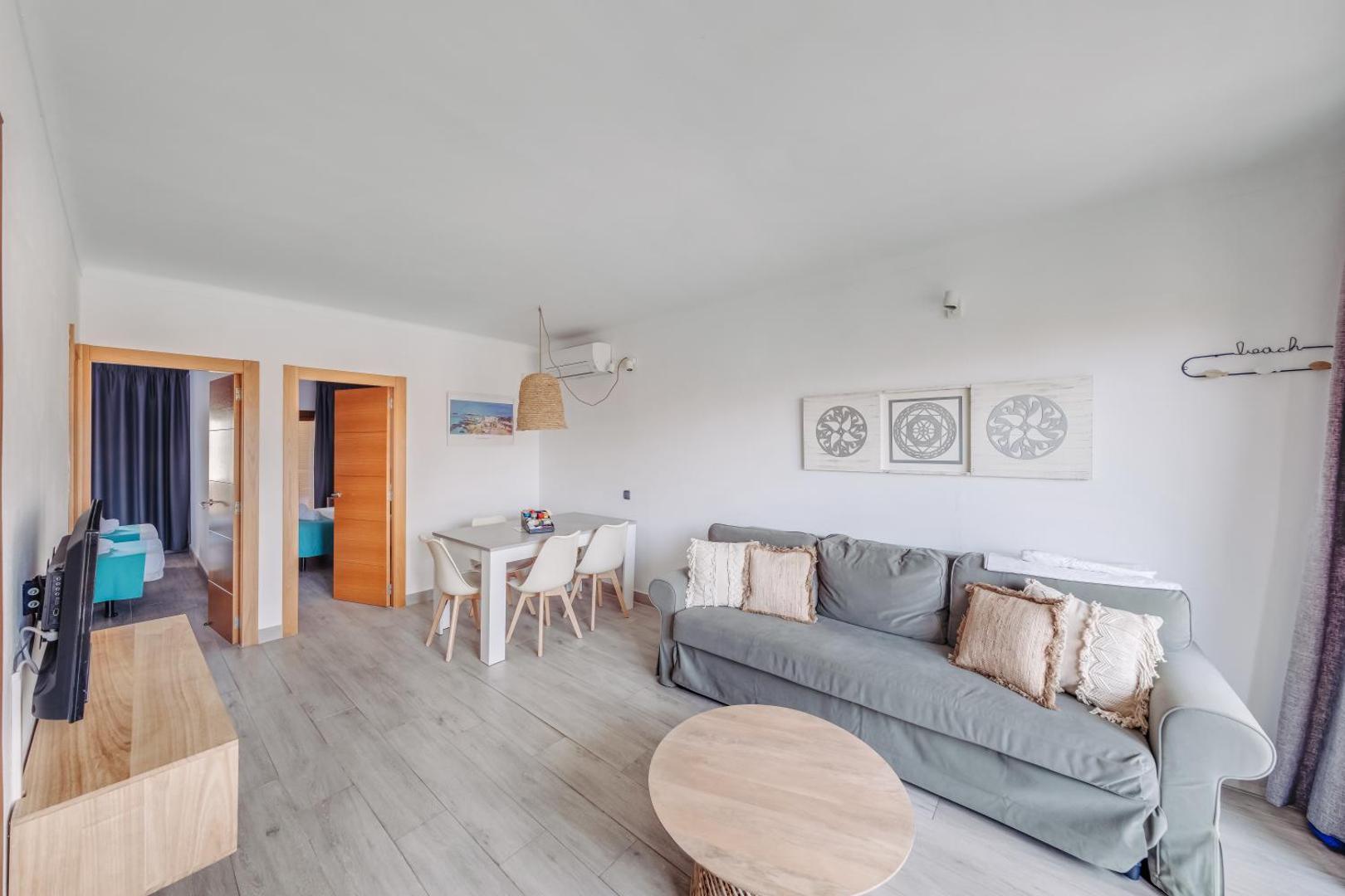 Apartamentos Estanques, Colònia de Sant Jordi ... 8
