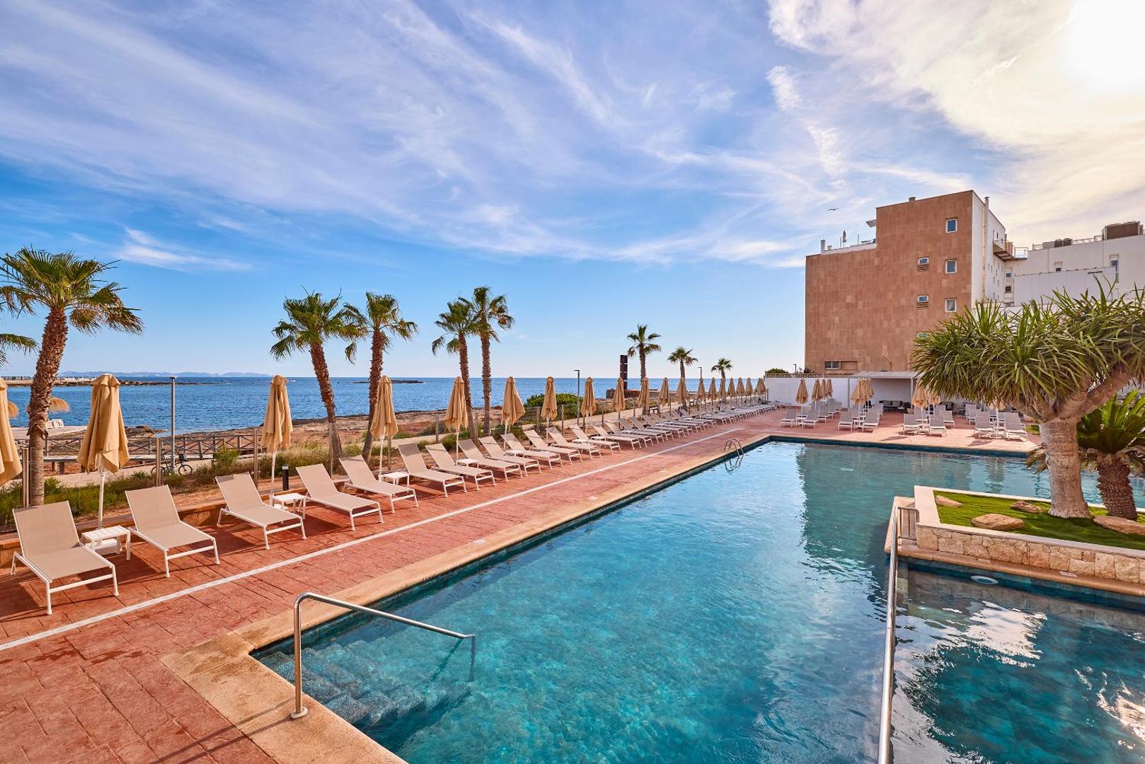 Universal Hotel Romantica, Colonia Sant Jordi ... 5