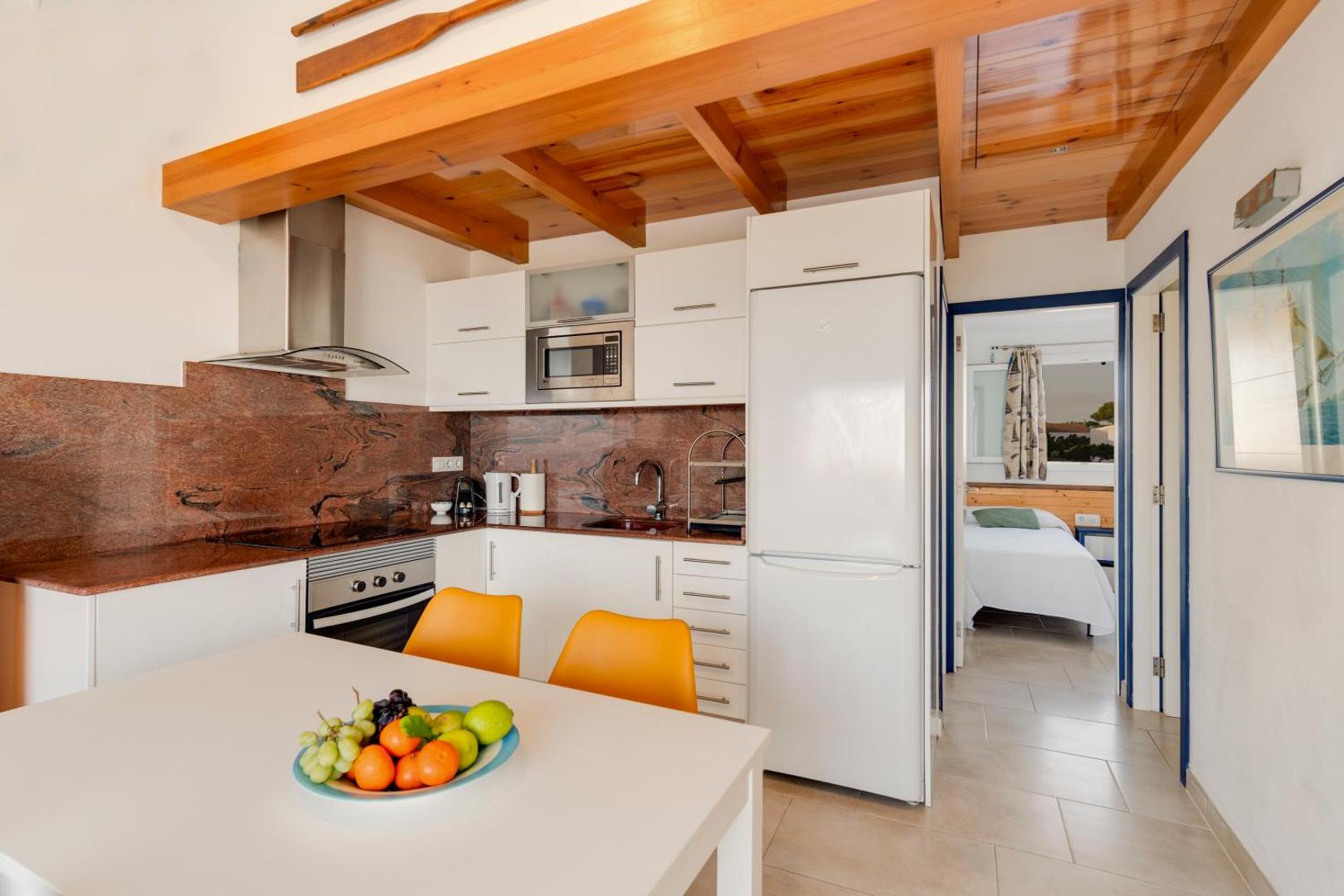 Vista Faro-Apartamento con balcón que mira al mar 3