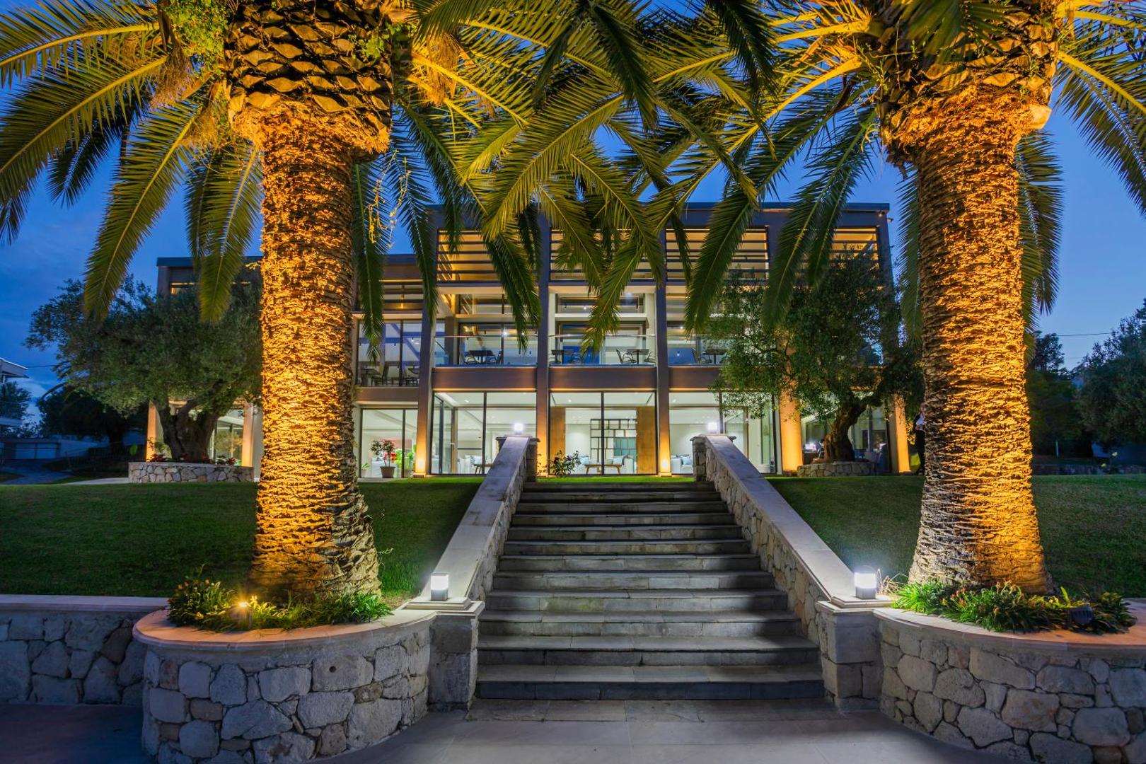 Iris Hotel 4