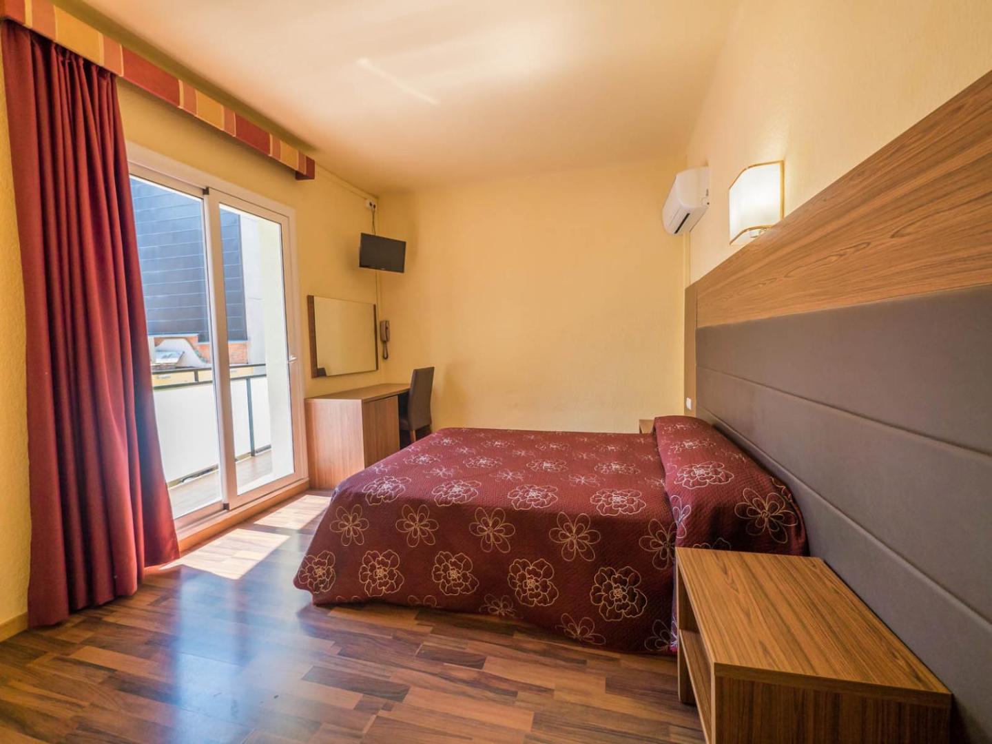 Hotel Golden Sand 3