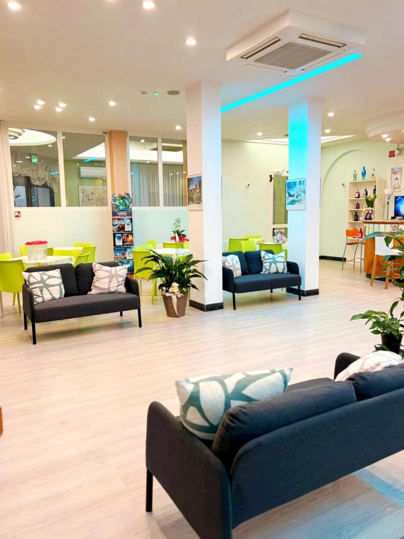 Azzurro Beach Hotel Igea Marina 8