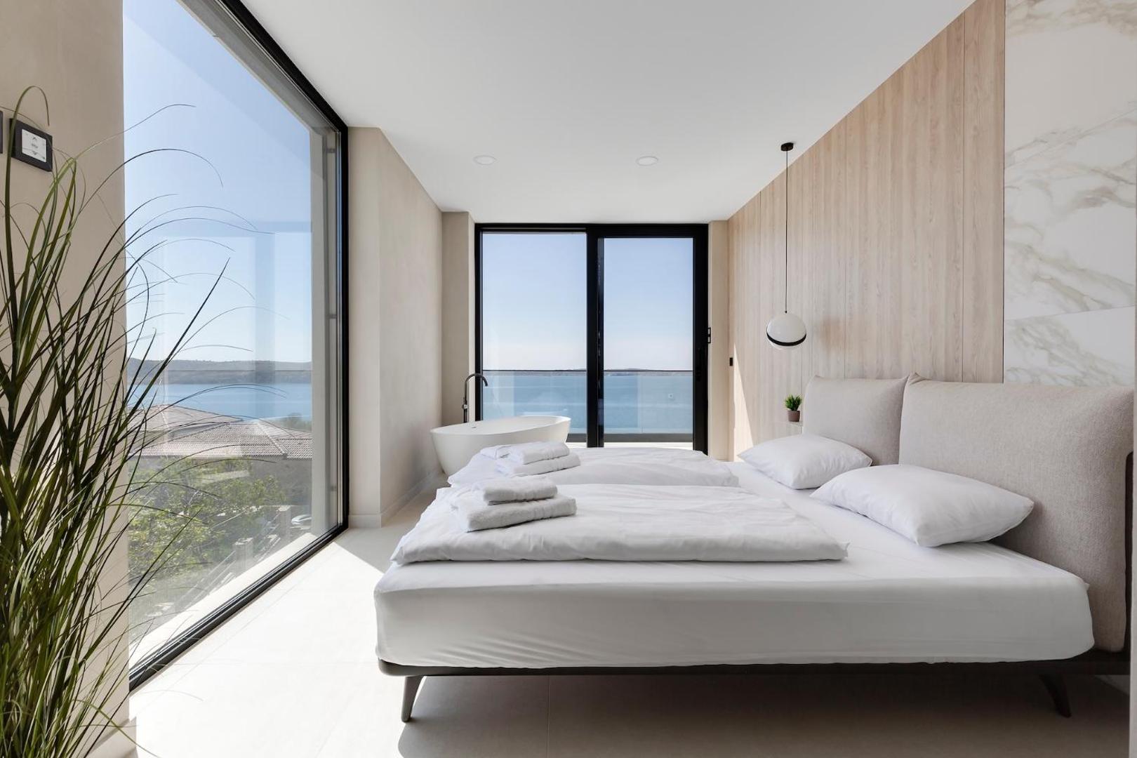 Apartina Boutique Suites 6