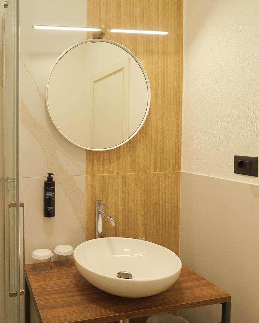 Aria Life Hotel 4