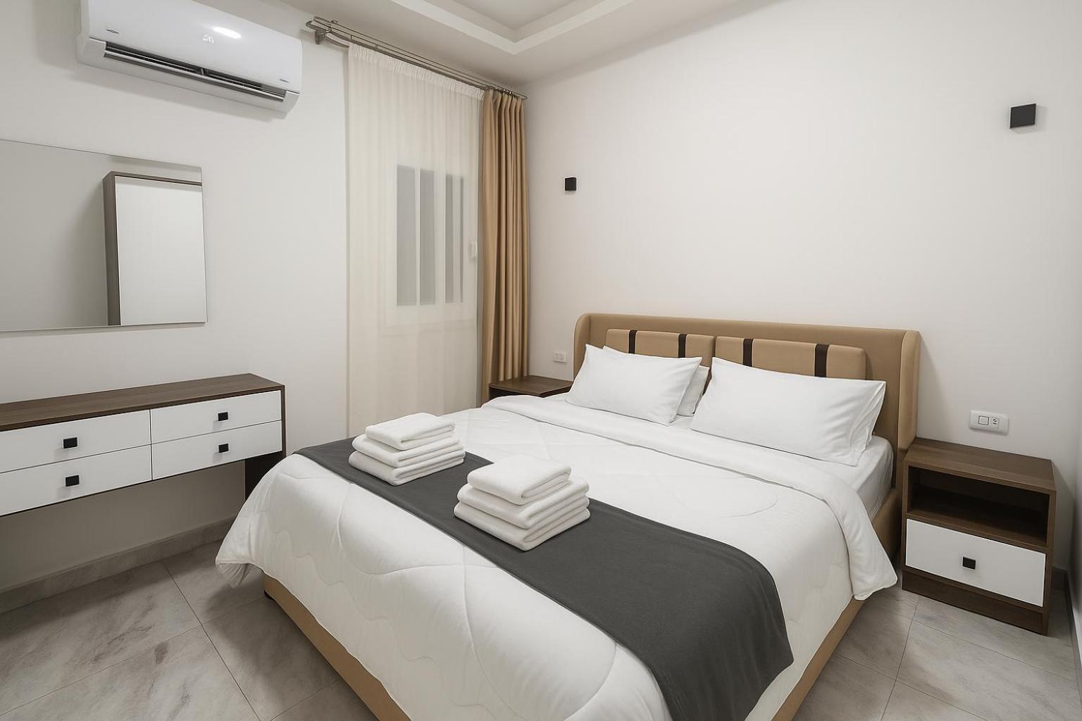 Selena Bay Luxury Sea View 1BR Apartment, Private Beach and Pool 3