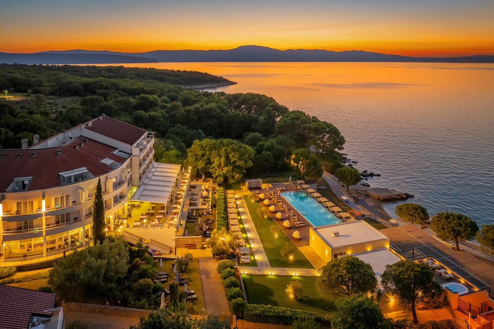 Spa & Wellness Hotel Pinia 8