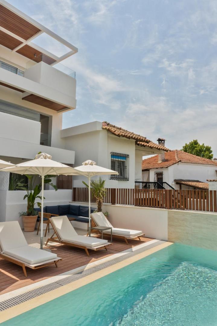 Palm Boutique Suites 8