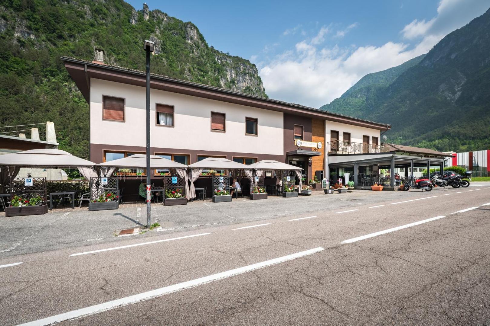 Albergo Bar Firi 2