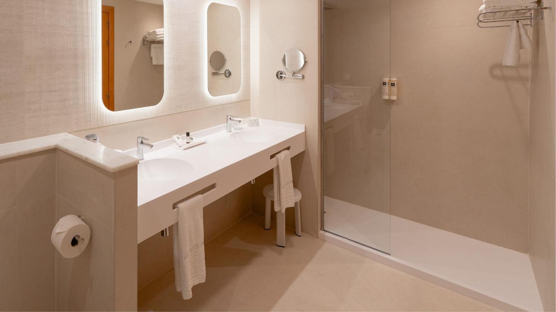 Hotel RH Ifach 8