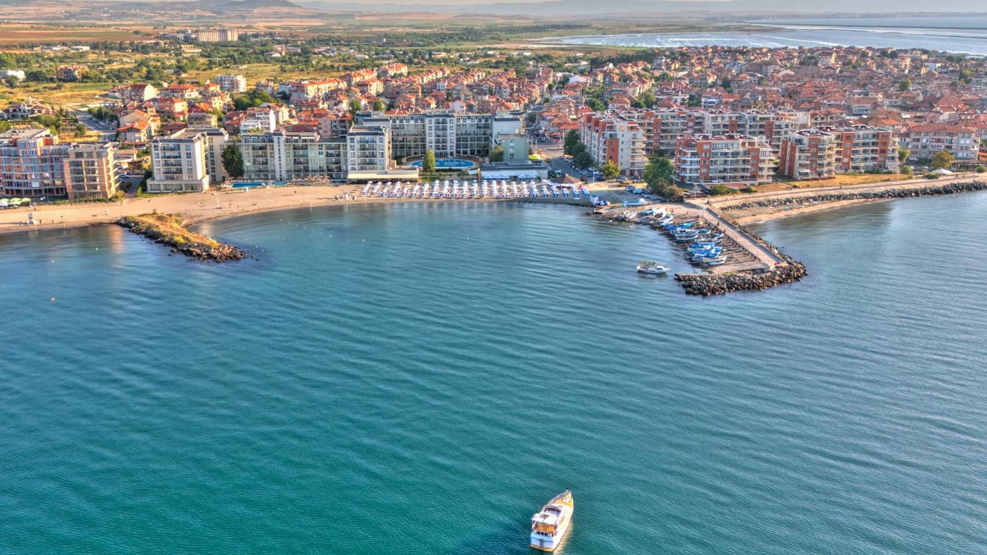 Festa Pomorie Resort 1
