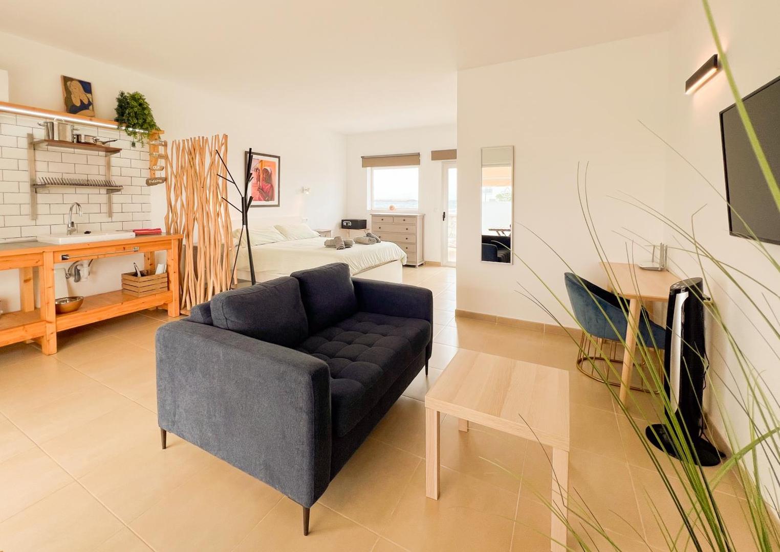 Hélène Holidays - Hotel Boutique 7