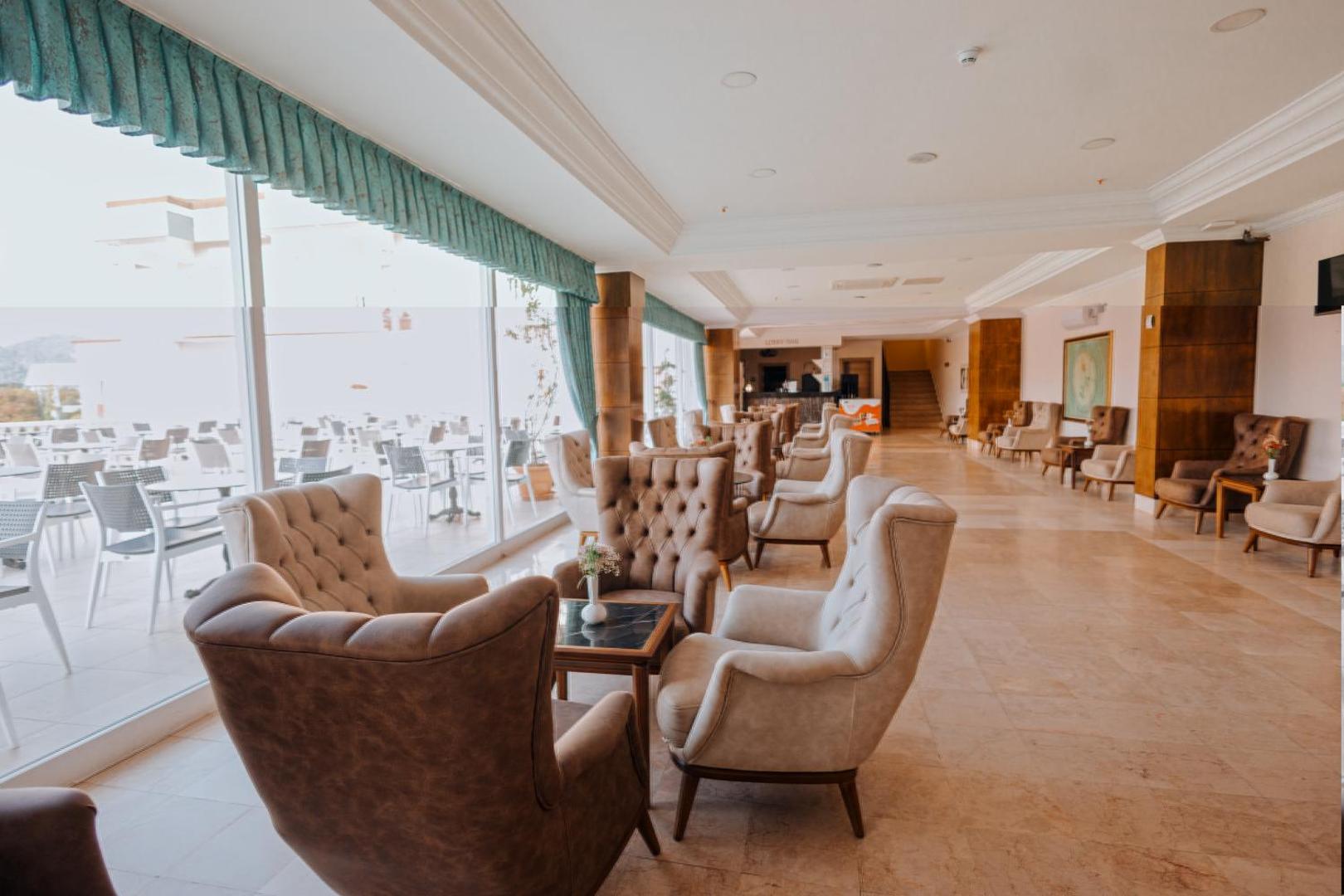 Viking Garden Hotel 7