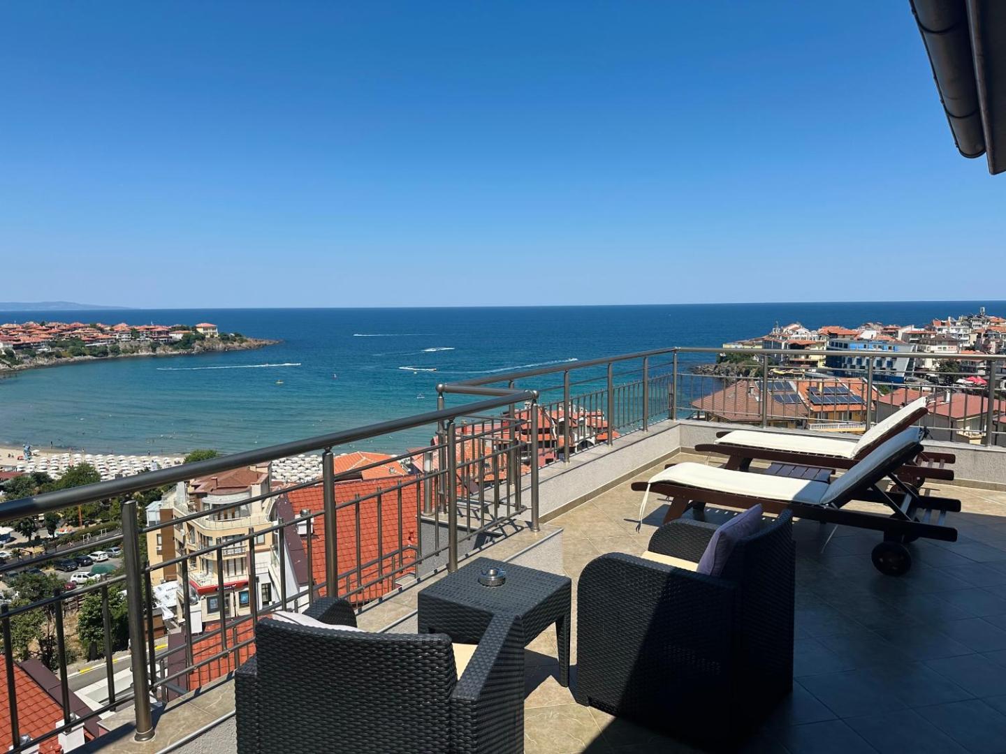 Family Hotel Radiana 1