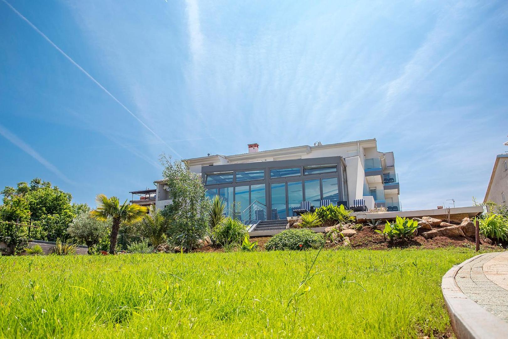 Adrion Aparthotel 8