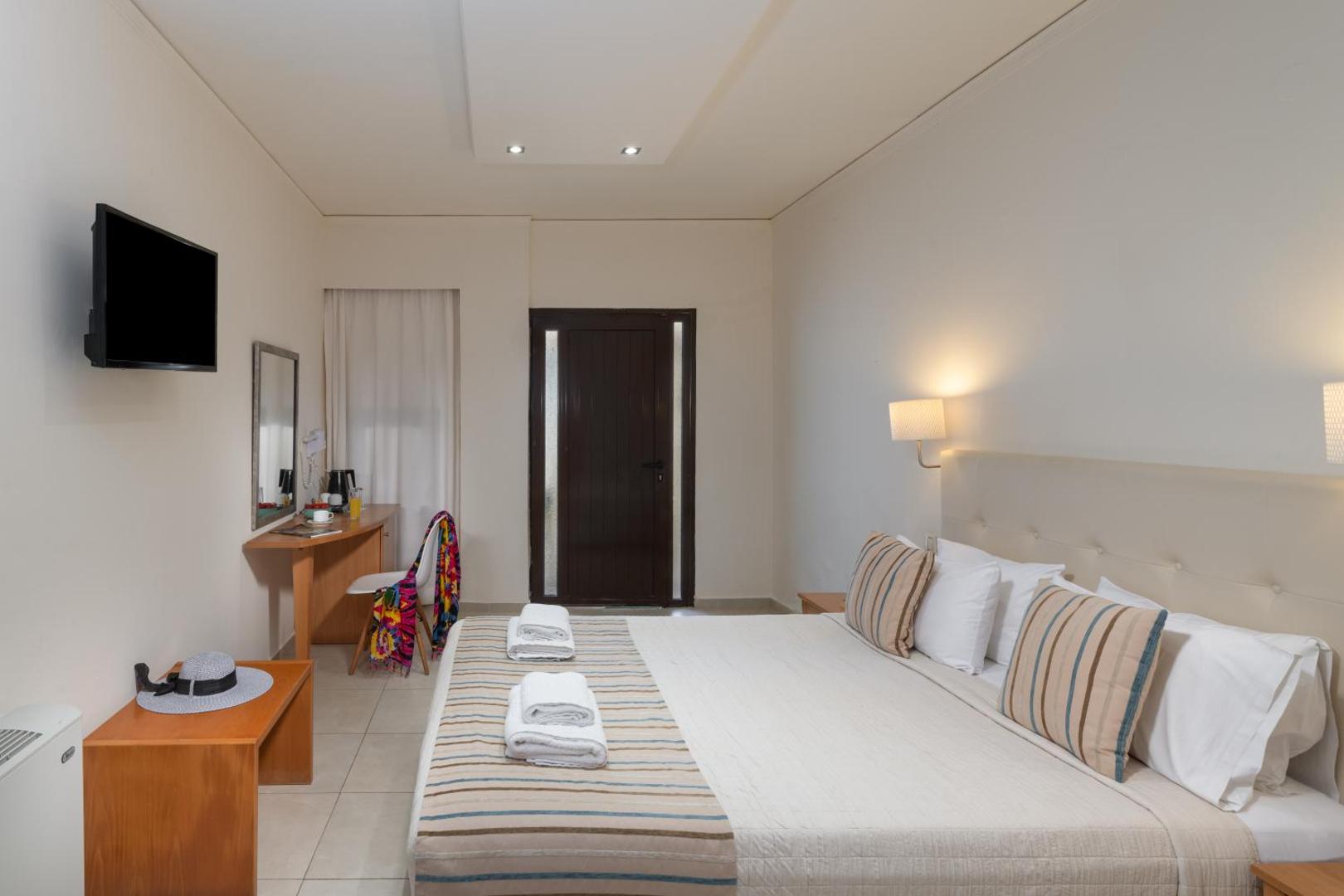 Themis Beach Hotel 3