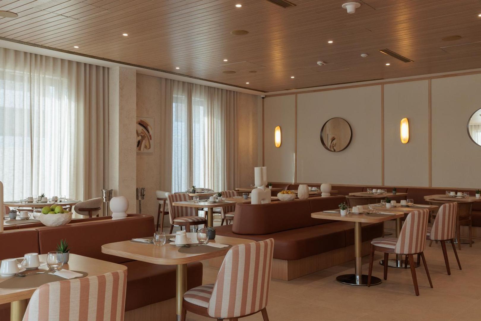 Hotel Preko Ugljan Island, Curio Collection By Hilton 6