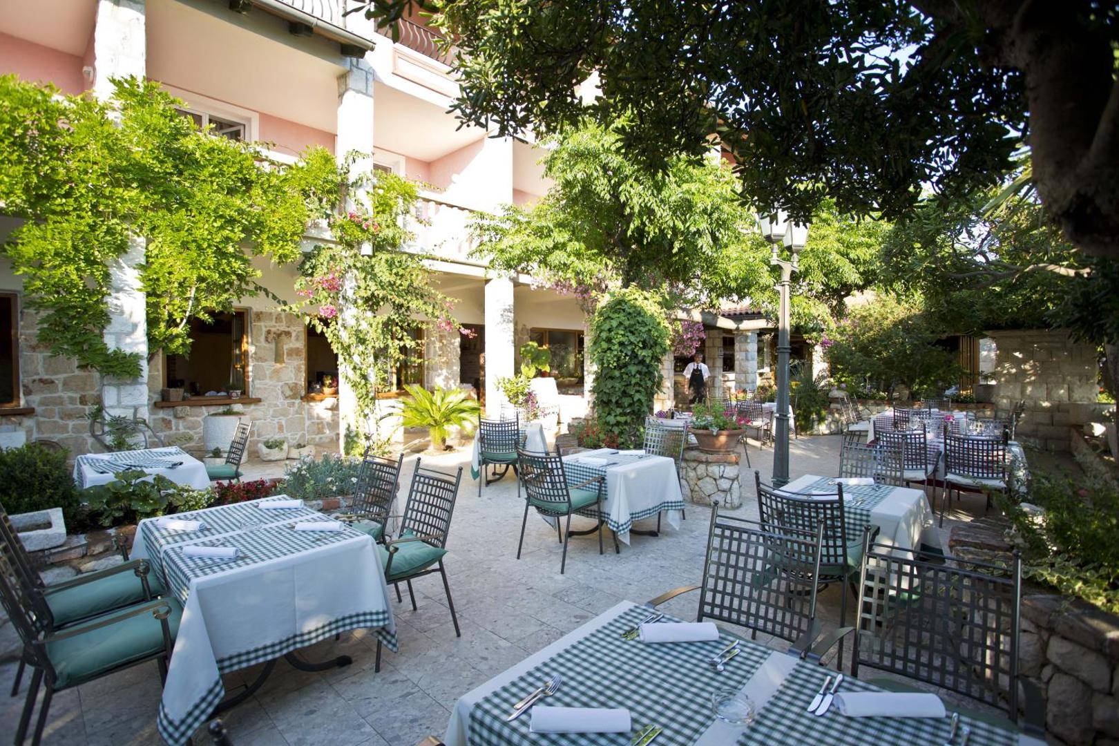 Hotel Villa Barbat 6