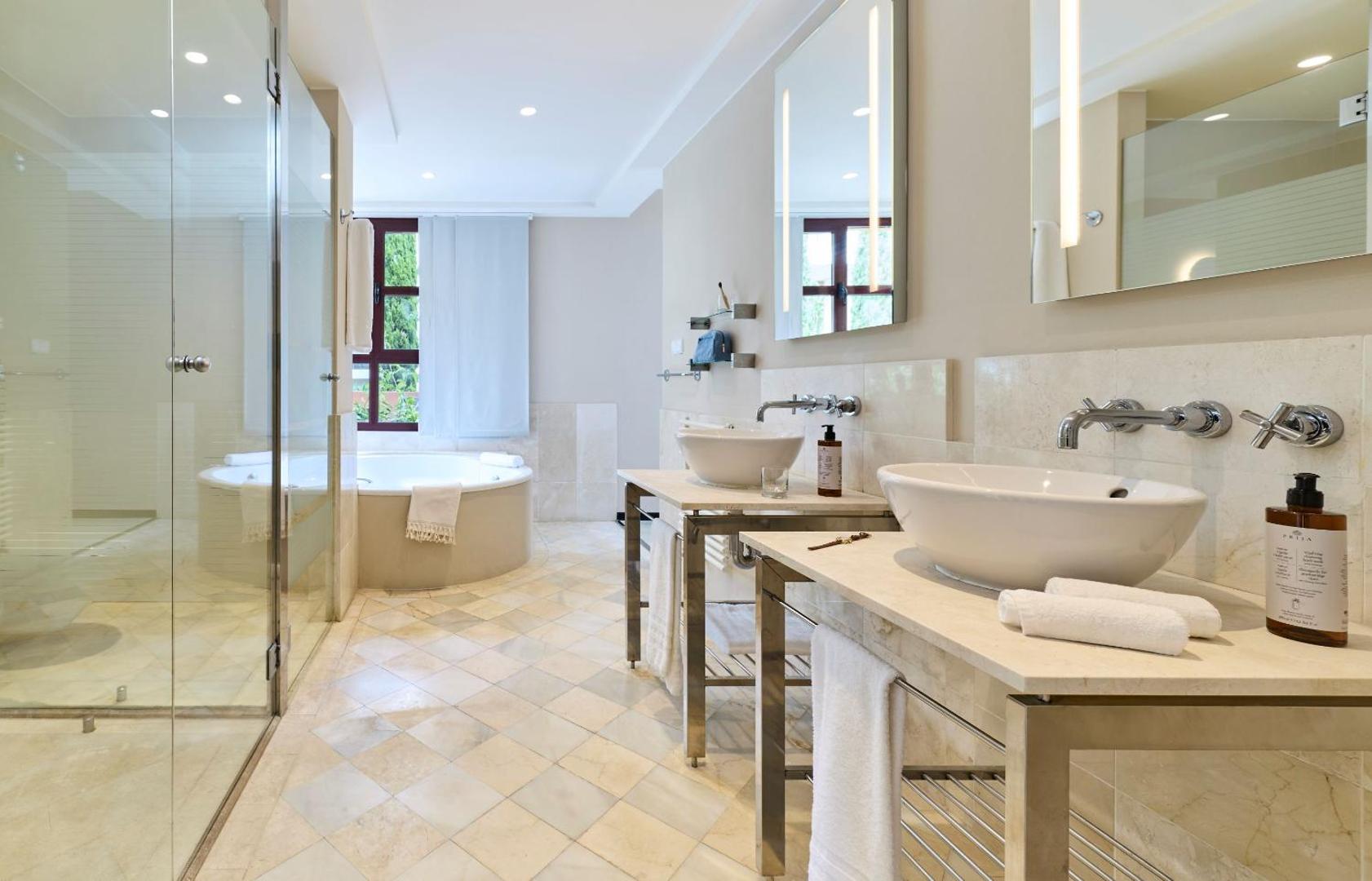 ROBINSON Cala Serena 4