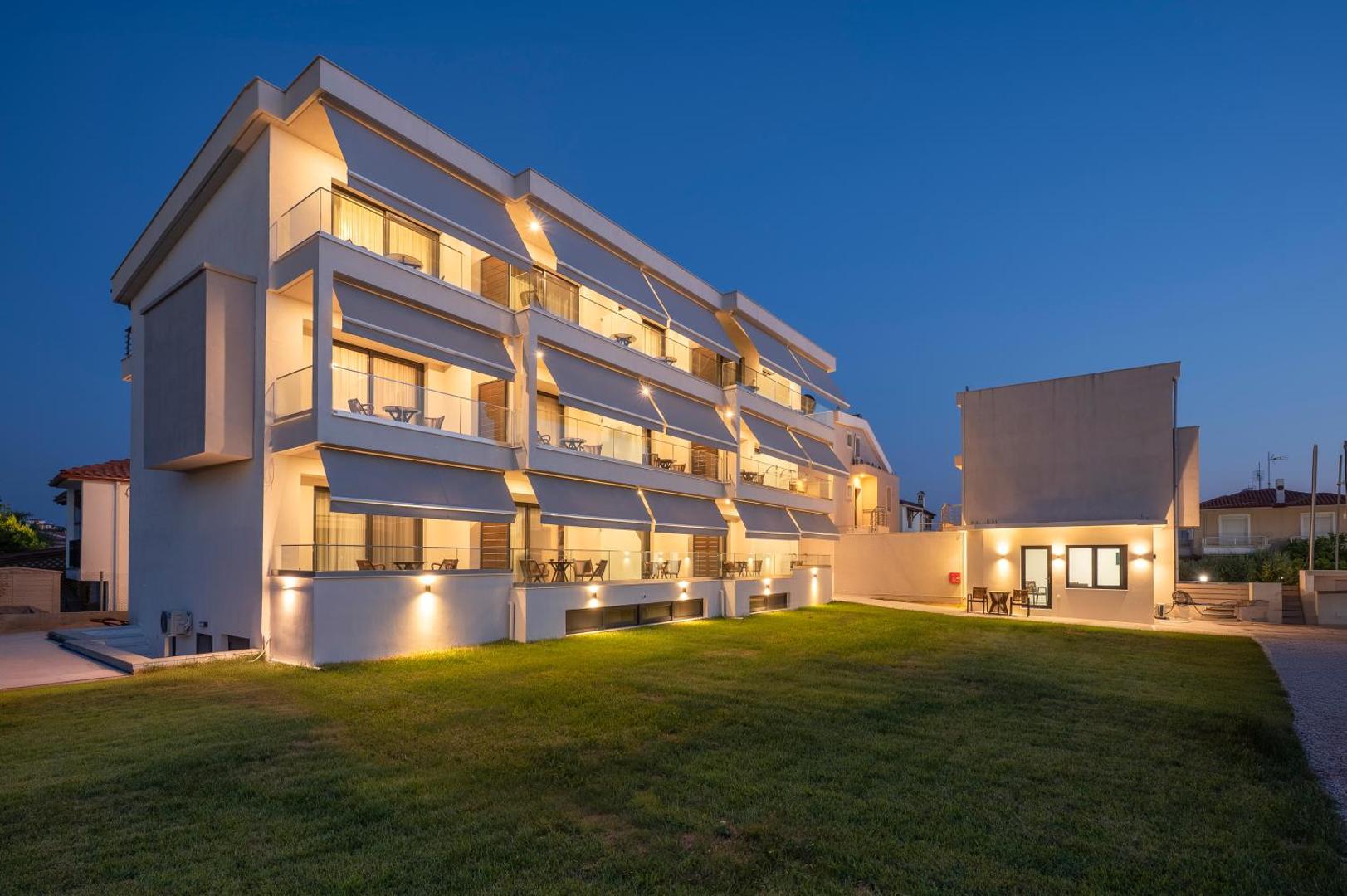 Koralli Luxury Suites 4