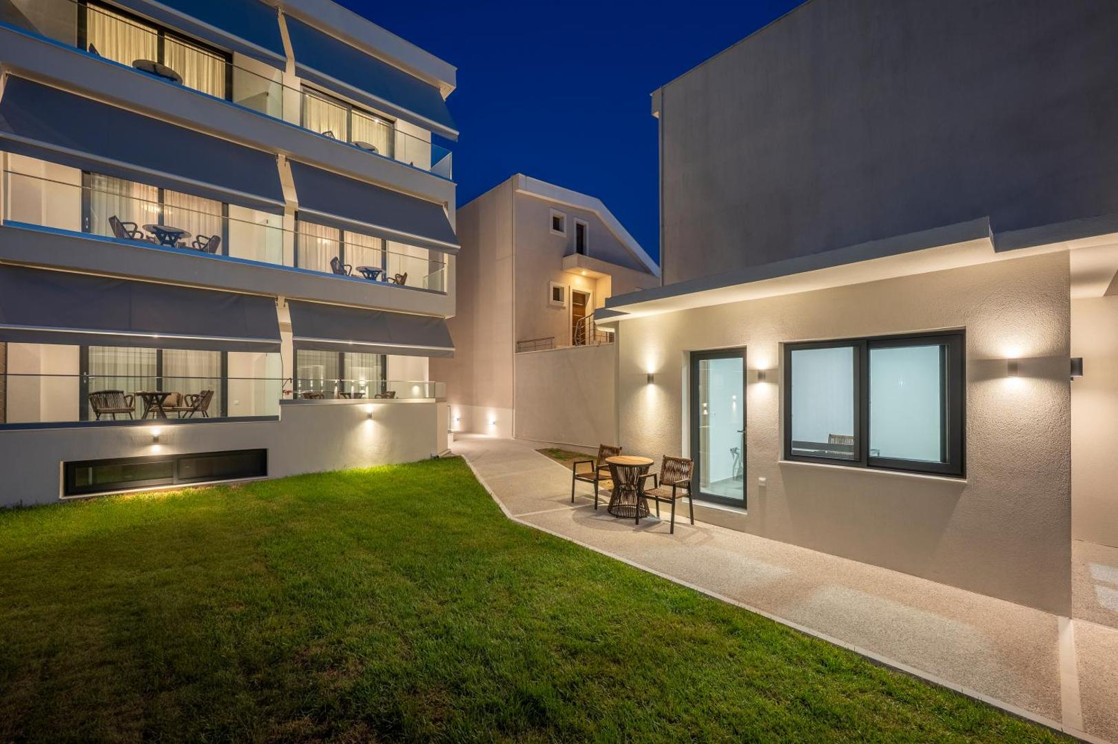 Koralli Luxury Suites 3