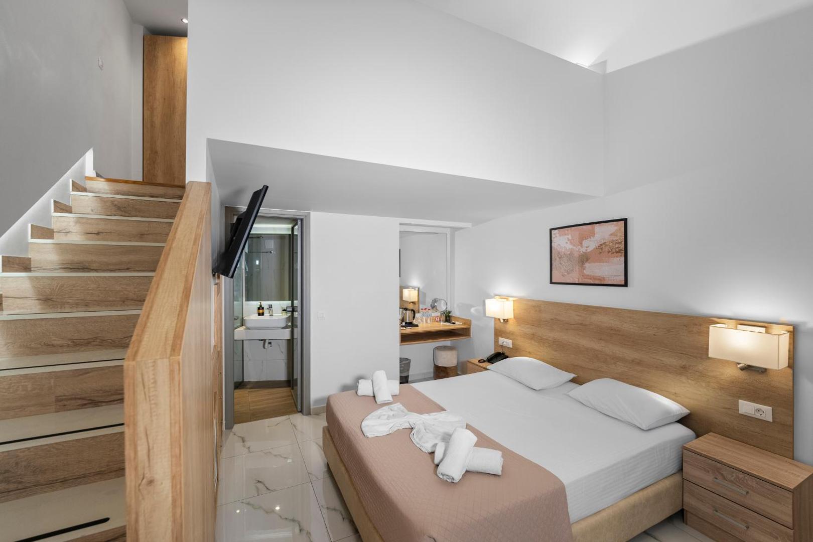 Marvel Deluxe Rooms 3