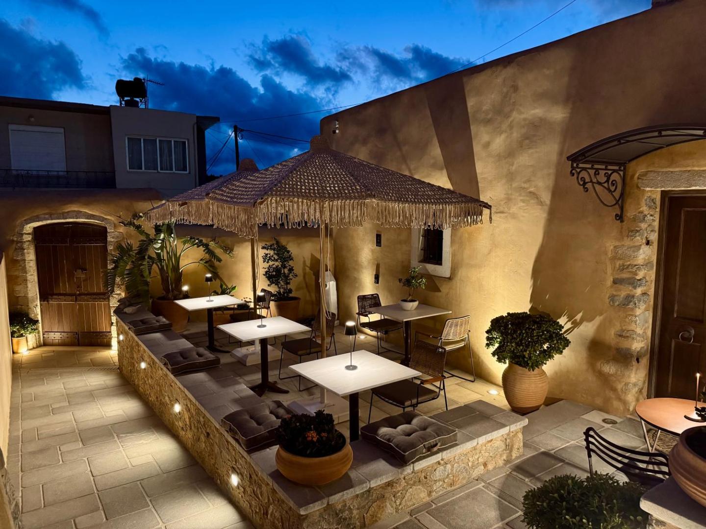 Santa Veneranda Suites "by Checkin" 7