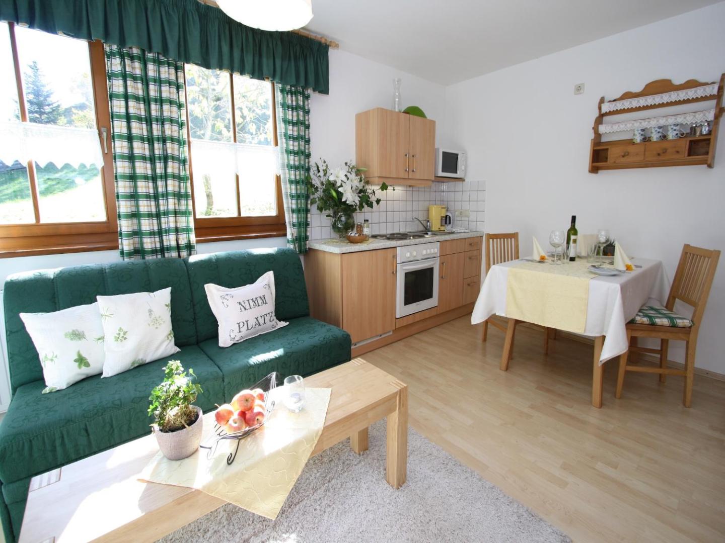 Apartment in Hüttschlag near Ski Bus 6